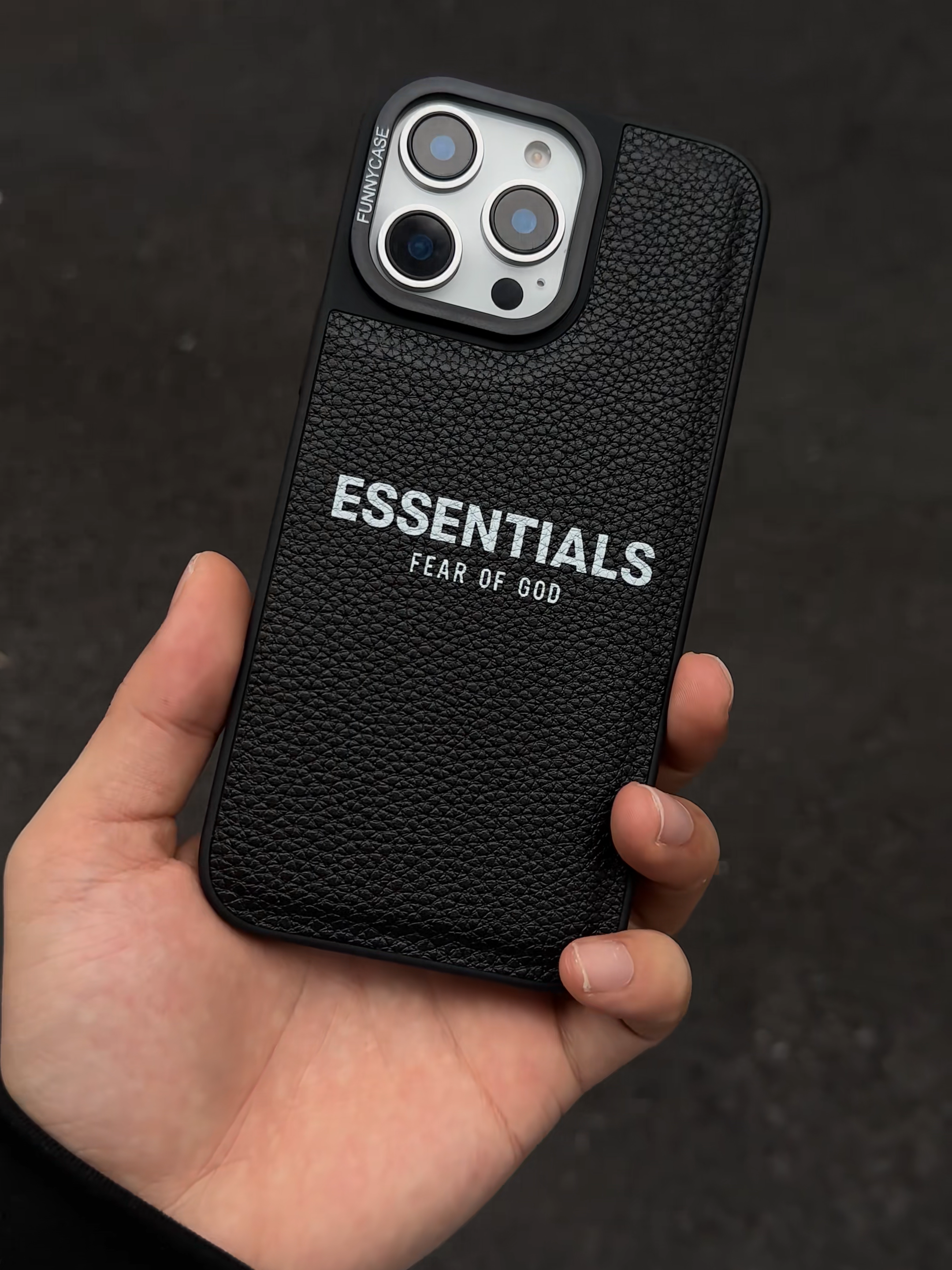 Essentials荔枝紋皮質手機殼